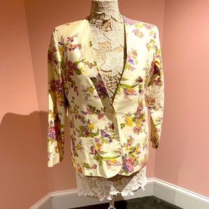 Vintage Floral Blazer - Cream and Purple